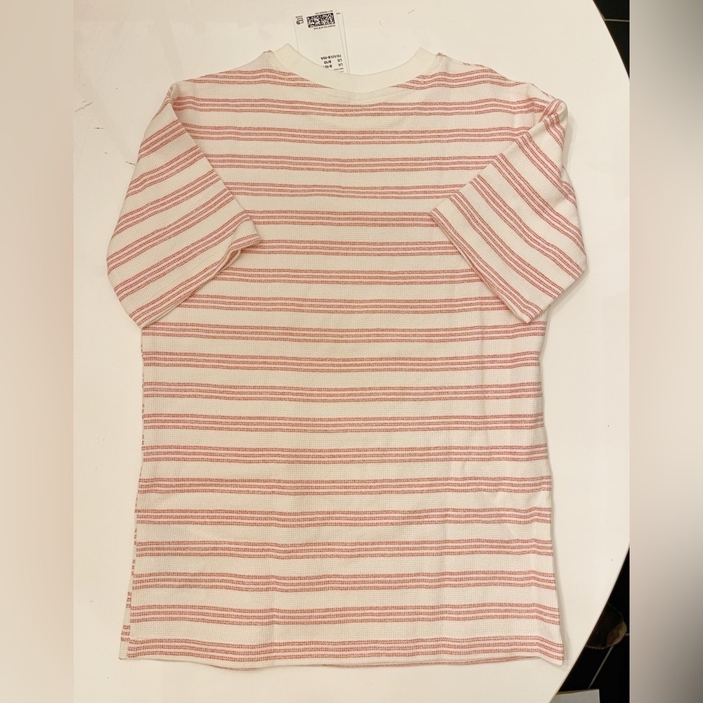 H&M Red Striped Tee - 8/10 - Picture 2 of 4